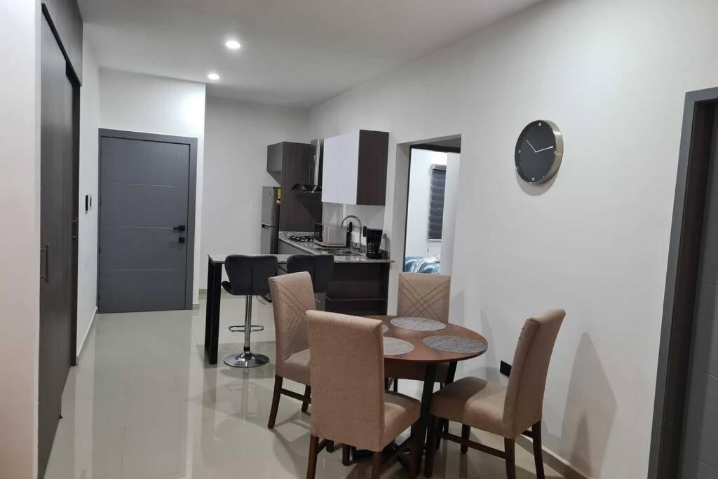 Departamento Cerca Del Malecon Y Zona Dorada Leilighet Mazatlán Eksteriør bilde